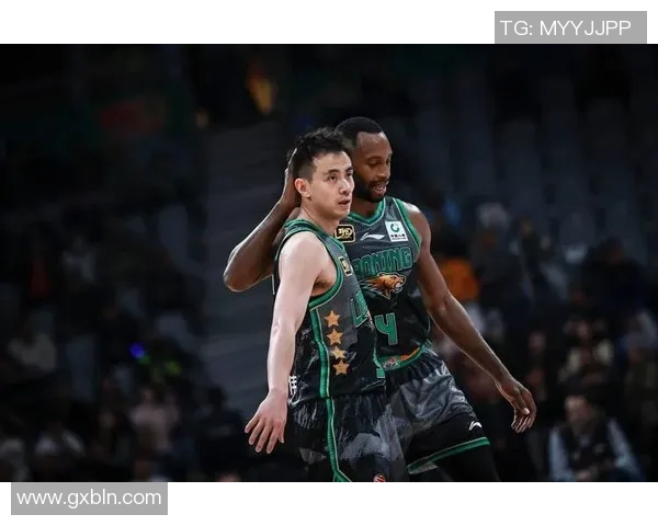 CBA辽宁队对阵新疆队精彩直播全程回顾与分析 CBA辽宁队对阵新疆队精彩直播全程回顾与分析