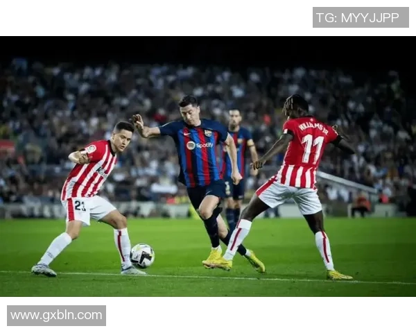 巴萨与马洛卡精彩对决全场录播回顾与分析 巴萨与马洛卡精彩对决全场录播回顾与分析