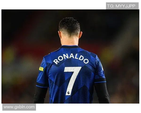 巴黎与曼联精彩对决比分图解尽在此处一览无遗