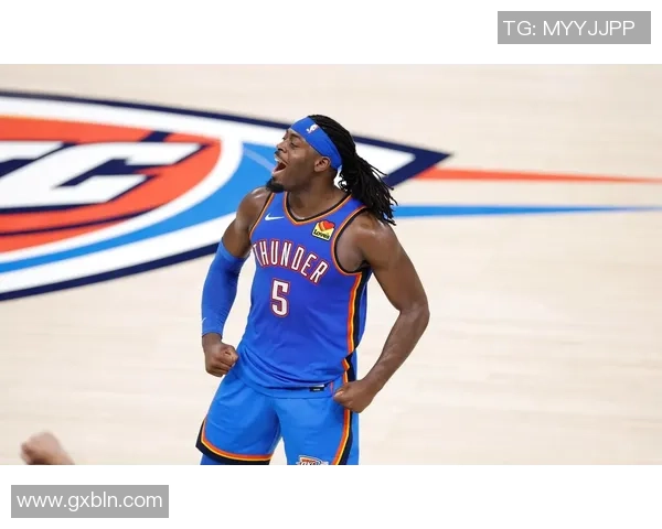 雷霆与火箭季前赛精彩回放分析及赛后亮点总结